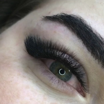 Наращивание ресниц
                    Майстер депіляції Міла Київ