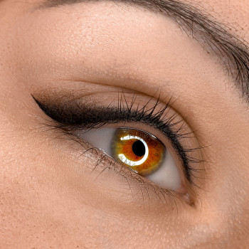 Перманентний макіяж
                    Майстер перманентного макіяжу Оксана Житомир