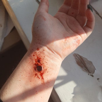 грим/спецефекти