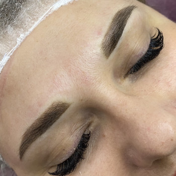 Перманентний макіяж брів
                    Мастер перманентного макияжа  Сумы