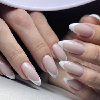 Наращивание ногтей
                    Перукарня Парикмахерская на Канатной Одеса