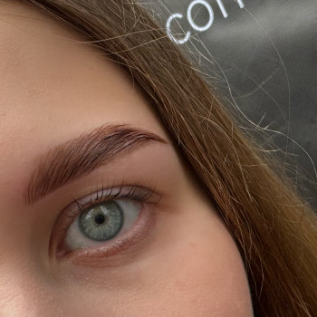 Ламінування брів та вій