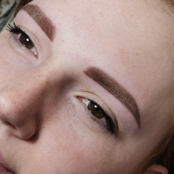 Пудрові брови
                    Мастер перманентного макияжа  Киев