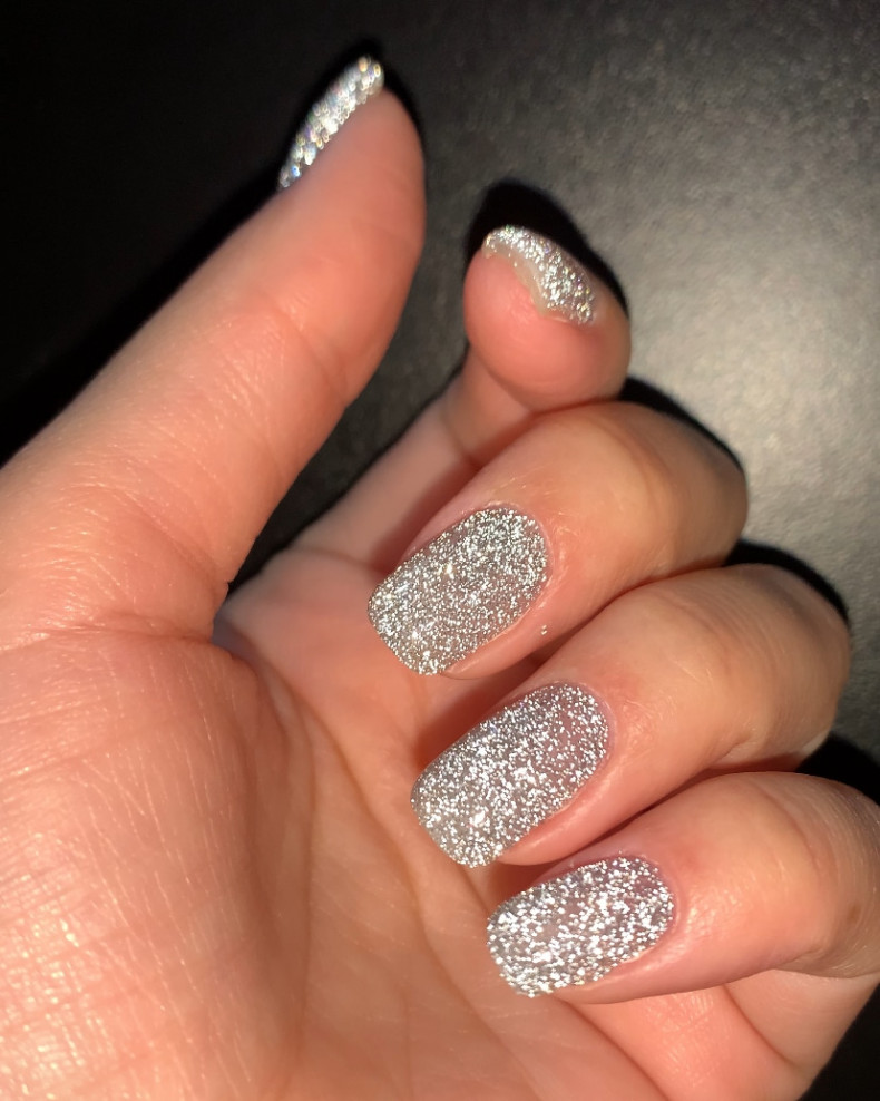 Светоотражающий маникюр, фото - Мастер маникюра Ірина Ореховська