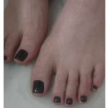 Педикюр апаратний жіночий
                    Мастер маникюра  Киев