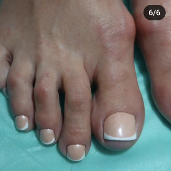 Педикюр апаратний жіночий
                    Мастер маникюра  Киев