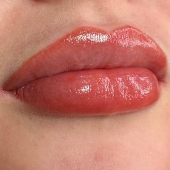 Перманентний макіяж
                    Лешмейкер  Винница