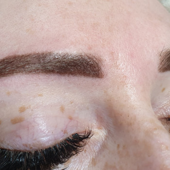 Перманентний макіяж
                    Лешмейкер  Винница