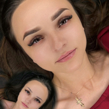 Пудрове напилення брів