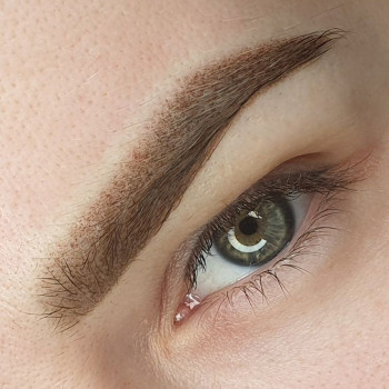 Перманентный макияж
                    Майстер перманентного макіяжу Виктория Київ