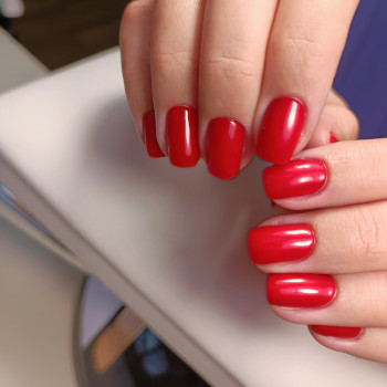 Манікюр
                    Мастер маникюра Наталія Киев