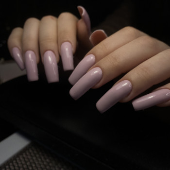 Наращивание ногтей
                    Майстер манікюру Елизавета Харків