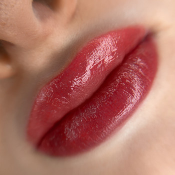 Перманент брів, губ, міжвійки
                    Мастер перманентного макияжа Анна Киев