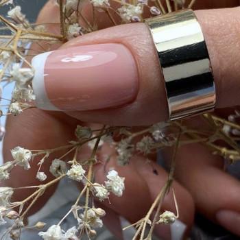 Манікюр ,покриття гель лаком та френч