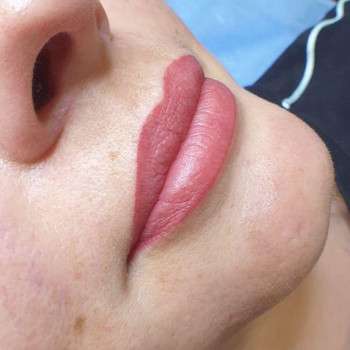 Татуаж губ перманентний макіяж, фото - Салон краси Орфея