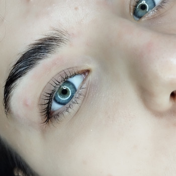 Ламінування вій