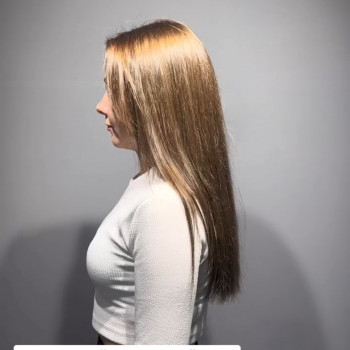 Тотальна реконструкція
                    Перукар-стиліст Ксения Кропивницький