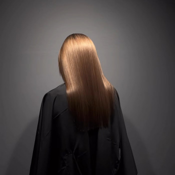 Тотальна реконструкція
                    Перукар-стиліст Ксения Кропивницький