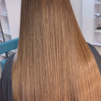 Тотальна реконструкція
                    Перукар-стиліст Ксения Кропивницький