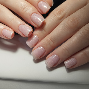 Ніжний нюд.