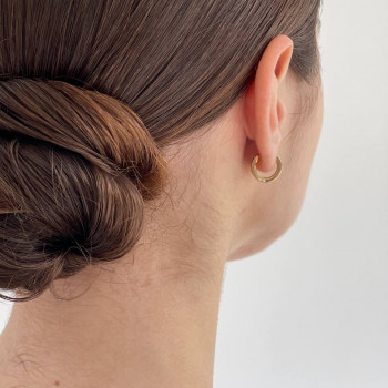 Локони, вирівнювання волосся на утюжок, зібрані зачіски, весільна зачіска
                    Візажист Мар‘яна Хмельницький