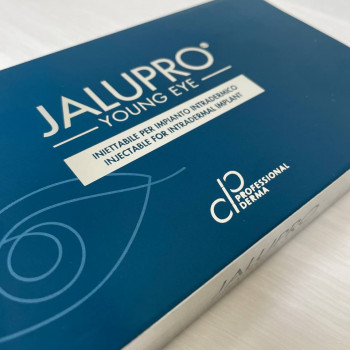 Ялупро. Одна з найкращих біоревіталізантів для зони навколо очей.
Биоревитализация         