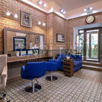 основний зал