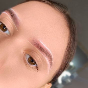 Фото з портфоліо майстра Ліза Балахніна (бровіст, Дніпро)