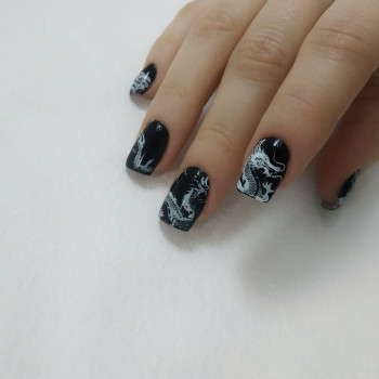 Корекція нарощених нігтів
                    Майстер манікюру Татьяна Київ