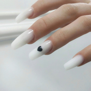 Корекція нарощених нігтів
                    Майстер манікюру Татьяна Київ