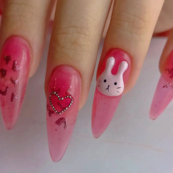 Рожевий манікюр із серцями прозорий, фото - Майстер манікюру Анна Затона