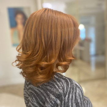 Стрижка і укладка для красуні ?