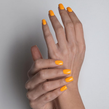 Манікюр апаратний жіночий
                    Салон красоты Wizard Киев