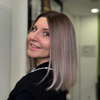 Стрижка жіноча
                    Салон красоты Fargo Киев