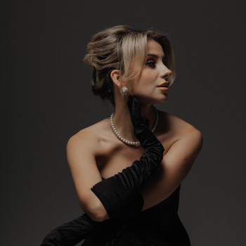 Образ в 4 руки(макіяж та зачіска)
                    Визажист Инна Житомир