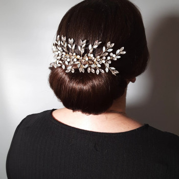 Зачіски
                    Перукар Анна Хмельницький