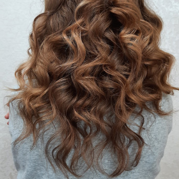 Зачіски
                    Перукар Анна Хмельницький