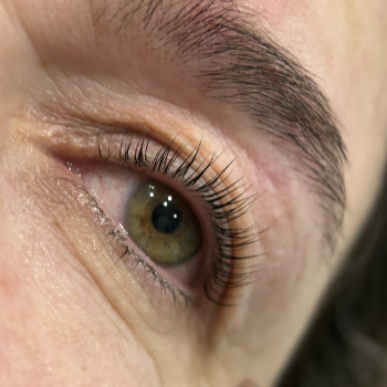 Фото з портфоліо майстра Каріна Жага (бровіст, Харків)