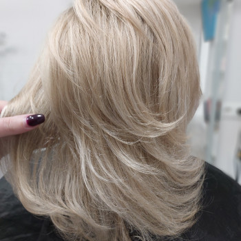 Фарбування Блонд
                    Перукар-колорист Олена Кам'янець-Подільський