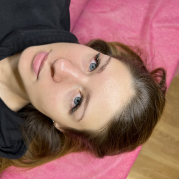 Нарощування вій
                    Лешмейкер Оксана Київ