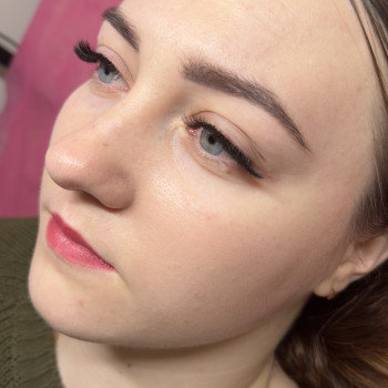 Нарощування вій
                    Лешмейкер Оксана Київ