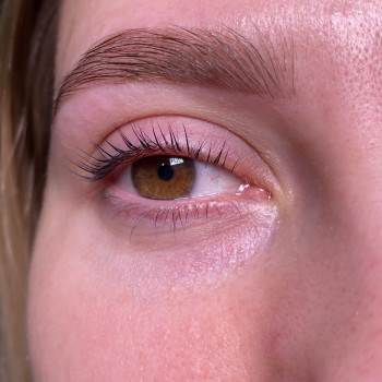 Ламинирование ресниц
                    Бровист Таисия Львов