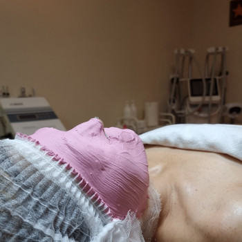 Догляд за обличчям
                    Косметолог-естетист Ольга Київ