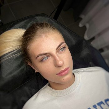 Перманентний макіяж брів