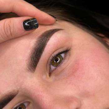 Перманент брів
                    Лешмейкер Нина Николаев