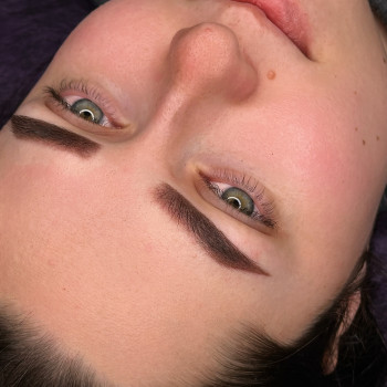 Перманент брів
                    Лешмейкер Нина Николаев