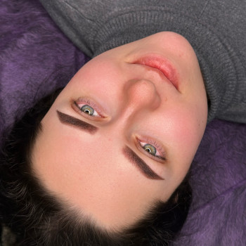 Перманент брів
                    Лешмейкер Нина Николаев