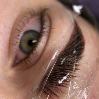 Перманент брів
                    Лешмейкер Нина Николаев