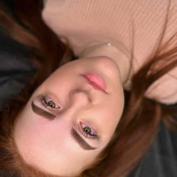 Перманент брів
                    Лешмейкер Нина Николаев