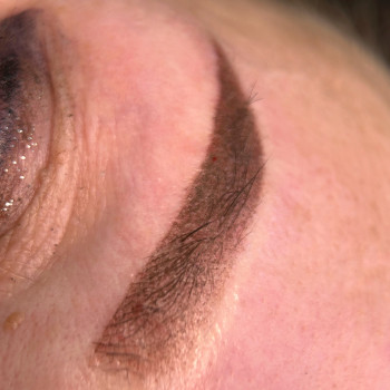 Перманент брів
                    Лешмейкер Нина Николаев